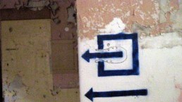 Symbolbild: wo lang?